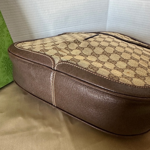 Authentic Gucci GG Canvas Leather Crossbody/Shoulder Bag . - Picture 4 of 17